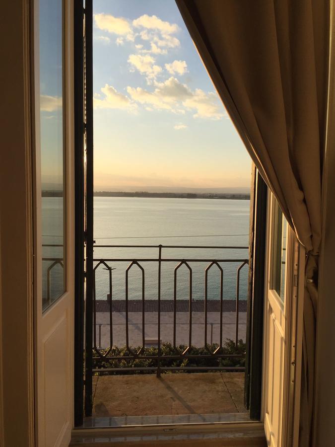 Dimora Di Ulisse Sea View Holiday Apartment Syracuse Exterior photo